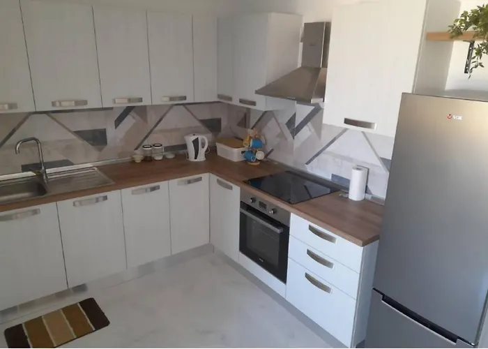 Lejlighed Lovely 1-bedroom Penthouse With Bbq Area